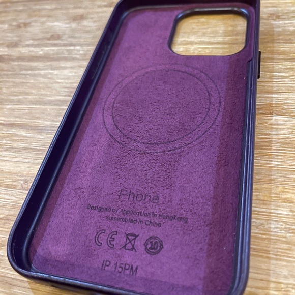 OEM (Original) Apple I Phone 12 Pro Max Case - Picture 4 of 4